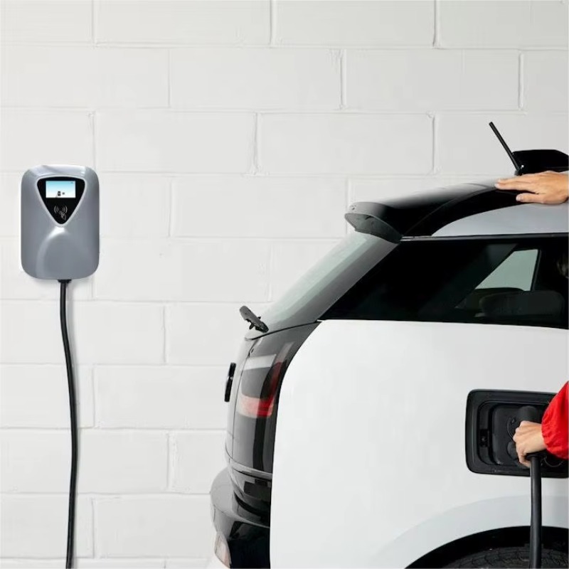 モバイルバッテリーEV充電器 モバイルバッテリーEV充電器  - Ev Charger のレビューと価格